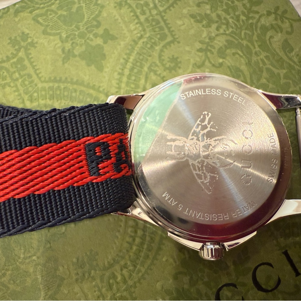 Men’s Gucci tiger watch - Picture 6 of 7